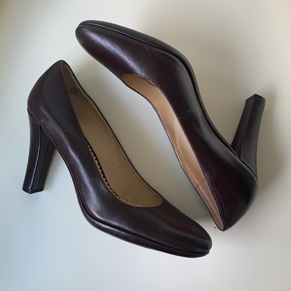Oscar de la Renta Platform Brown Leather Pumps - Picture 2 of 14